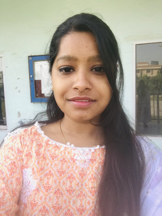 Bastia Rashmi - Matematica, Hindi, Punjabi tutor