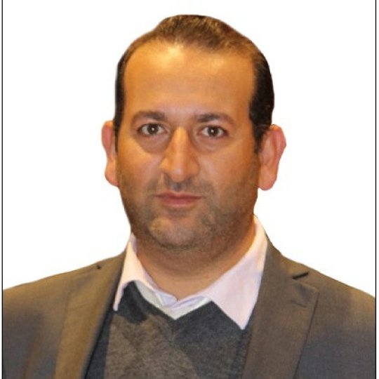 Farhat Ali - Gestione d'impresa (Management), Programmazione informatica, Personal Trainer tutor