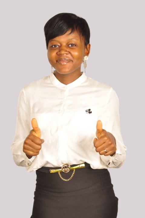 Cynthia Mambi Arrey-Manyi - Inglese, Francese, Biologia tutor