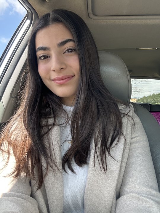 Salloom Dina - Inglese, Biologia, Chimica tutor