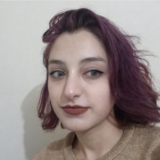 Gamze Deniz Berfin - Inglese tutor
