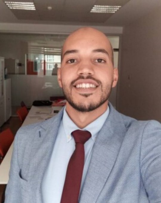 Boutarf Achraf - Letteratura inglese, Inglese tutor