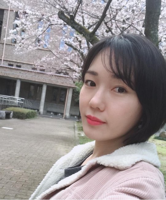 Yoo Minyoung - Coreano , Giapponese tutor