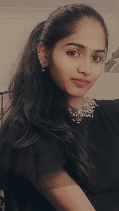 BHOOPATHY Bhavani - Matematica, Biologia, Inglese tutor