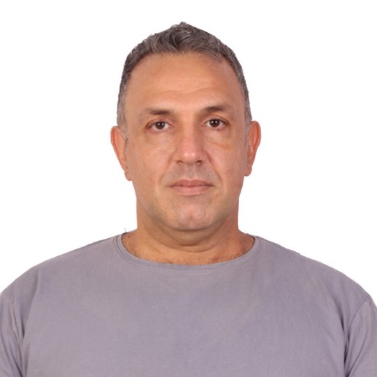 Salem Ahmadreza - Tedesco, Tedesco tutor
