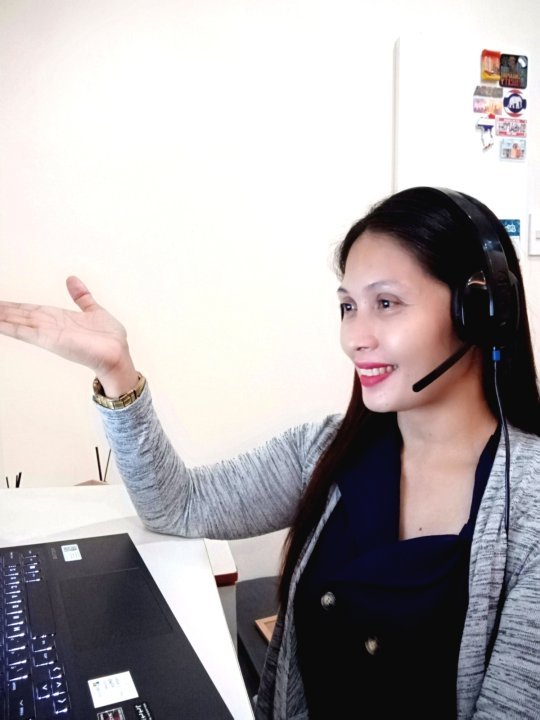 Apacible Esther Joy - Inglese tutor