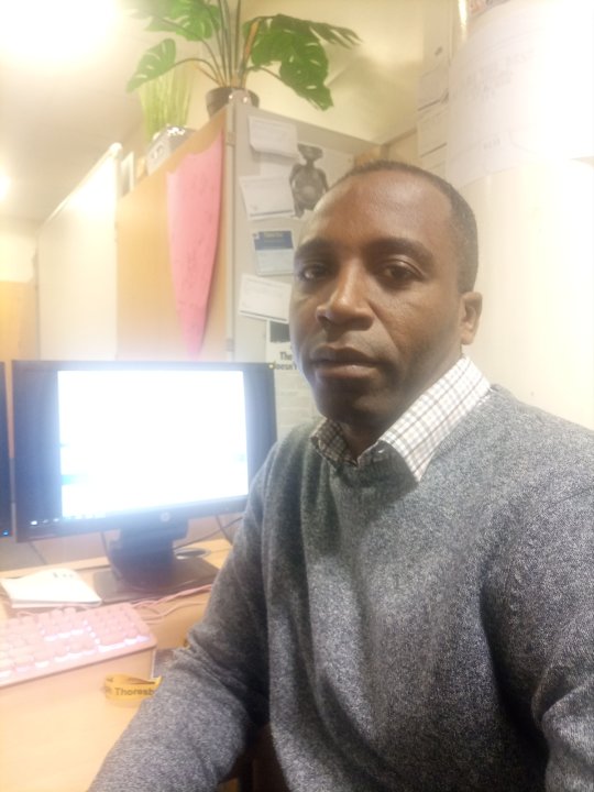 Okyere Frank - Economia , Geografia, Economia politica tutor