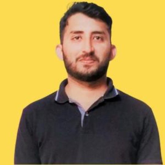 Kalyar Mustafa - Biologia, Chimica tutor