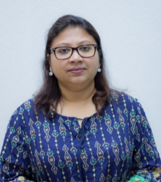 Bhattacharya Reshmi - Biologia, Inglese, Tedesco, Matematica tutor
